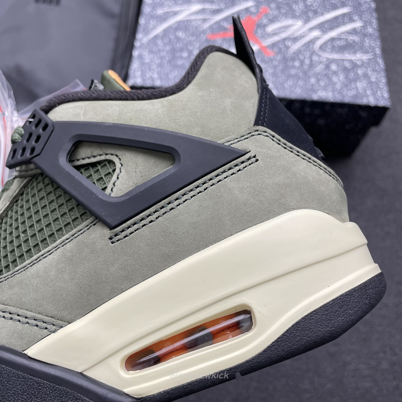 Air Jordan 4 Retro Undefeated Jbm351 M1 (2) - www.newkick.vip Air Jordan 4 Retro Undefeated Jbm351 M1 (2) - www.newkick.vip