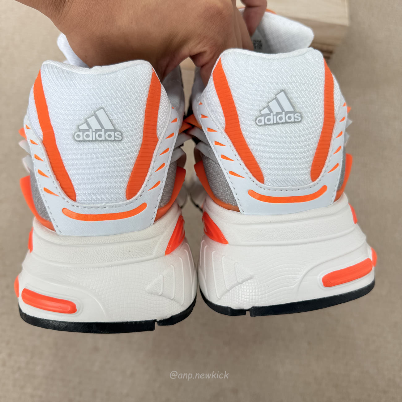 Adidas Adistar Jellyfish Pharrell Williams Focus Olive Orange Jp9261 (7) - www.newkick.vip