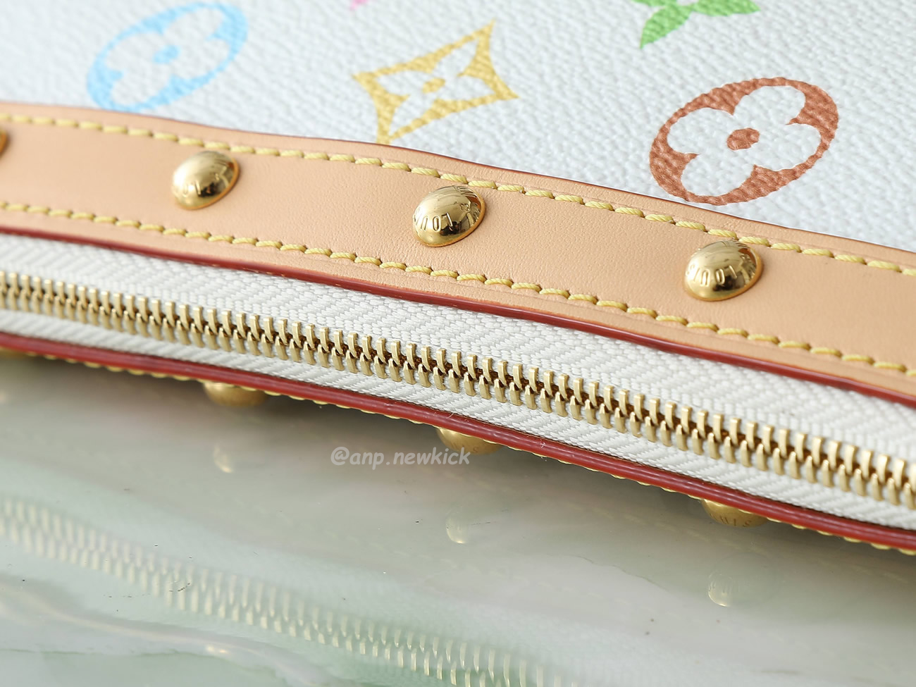 Louis Vuitton X Takashi Murakami Pochette Accessoires White Multicolored M13404 (3) - www.newkick.vip