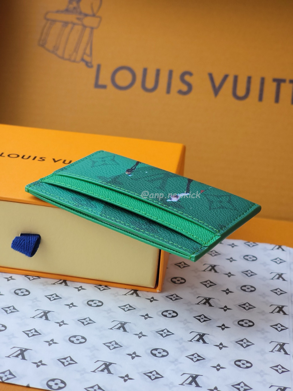 Louis Vuitton Double Card Holder M14864 (9) - www.newkick.vip Louis Vuitton Double Card Holder M14864 (9) - www.newkick.vip