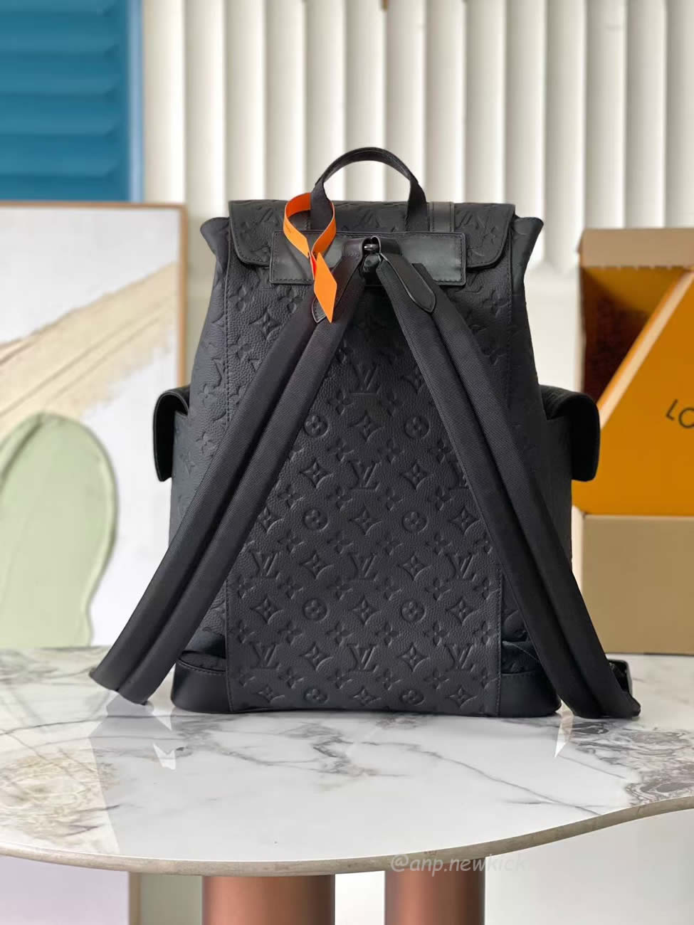 Louis Vuitton Lv Christopher Mm Monogram Taurillon Leather Lg   G90 M55699 (4) - www.newkick.vip