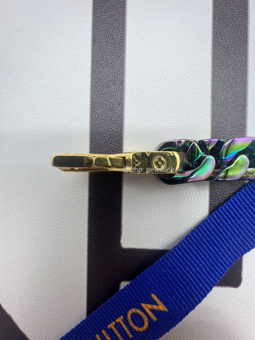 Louis Vuitton Chain Monogram Colors Black Gold Multicolor (2) - www.newkick.vip Louis Vuitton Chain Monogram Colors Black Gold Multicolor (2) - www.newkick.vip