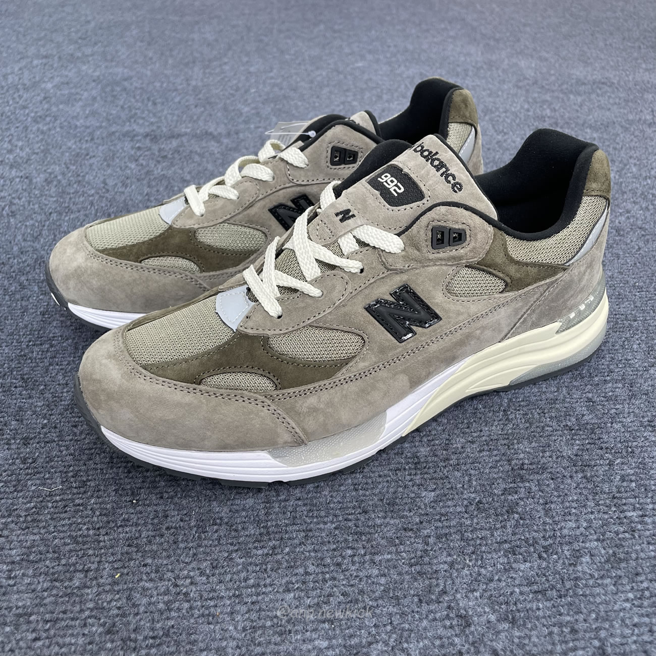 New Balance 992 Jjjjound Grey M992j2 (7) - www.newkick.vip New Balance 992 Jjjjound Grey M992j2 (7) - www.newkick.vip