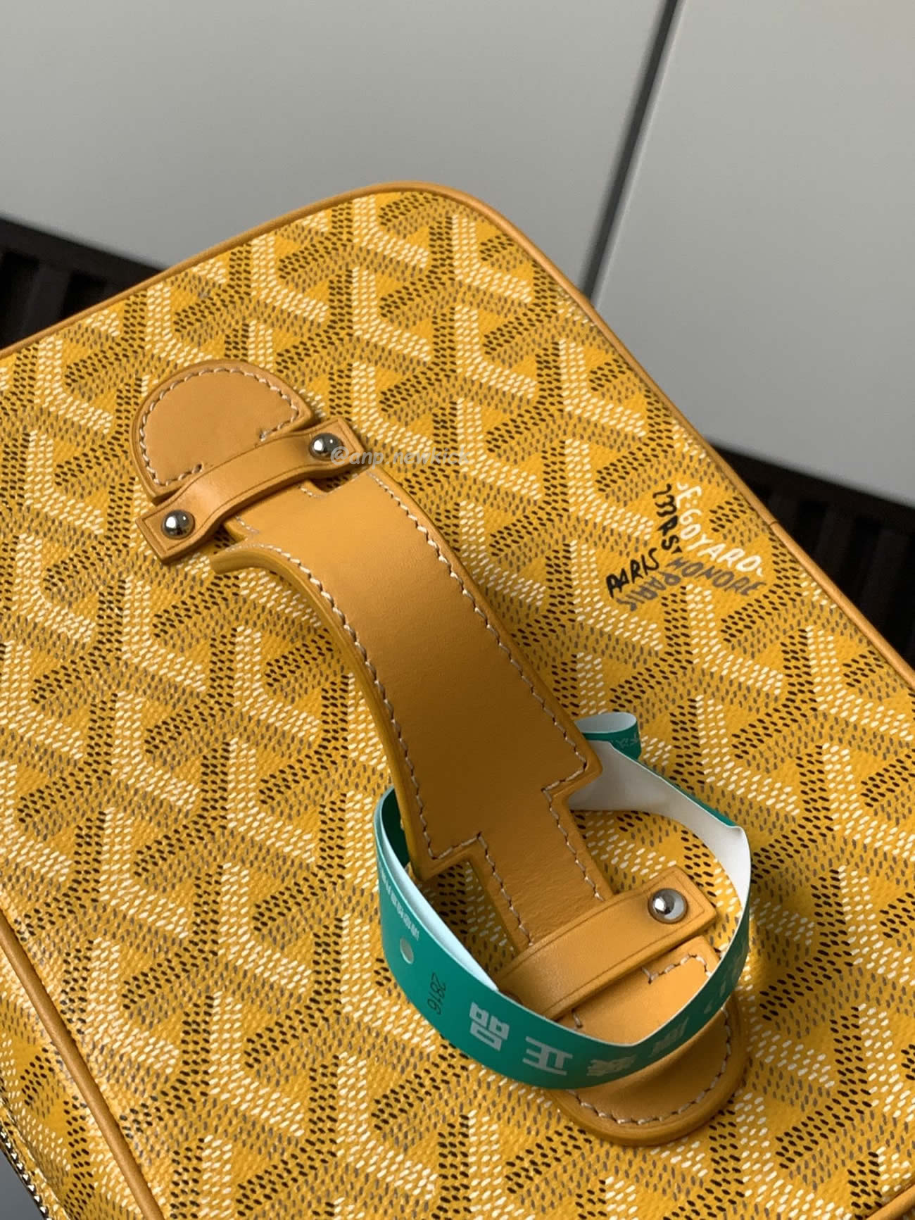 Goyard Muse Cosmetic Bag (23) - www.newkick.vip