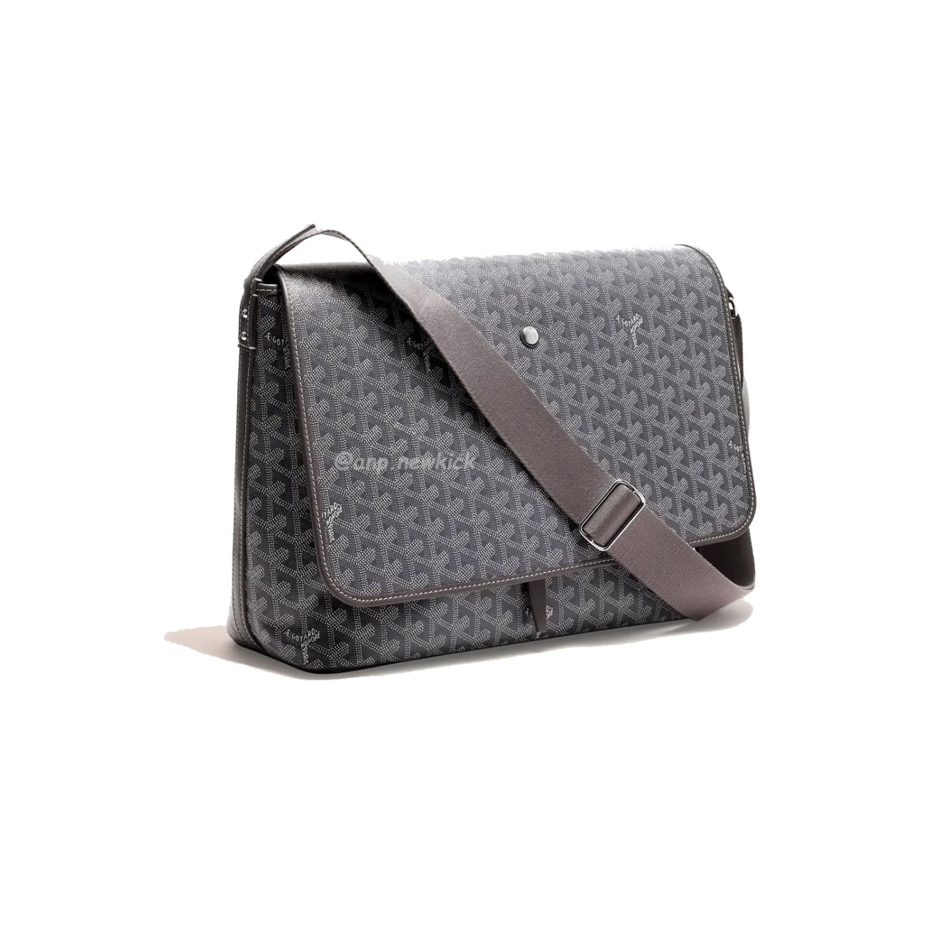 Goyard Capetien Medium Size Messenger Bag (5) - www.newkick.vip Goyard Capetien Medium Size Messenger Bag (5) - www.newkick.vip