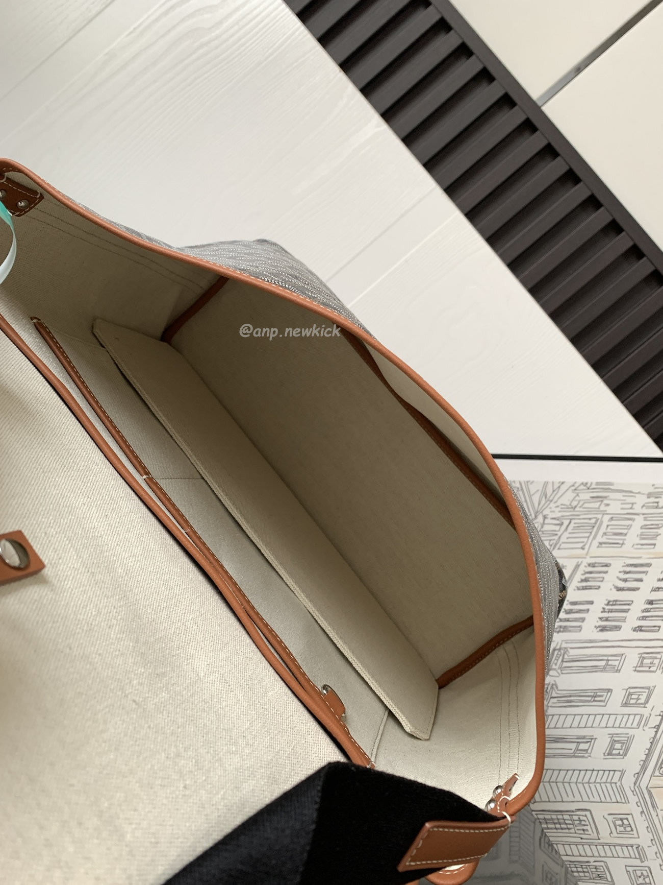 Goyard Capetien Medium Size Messenger Bag (16) - www.newkick.vip