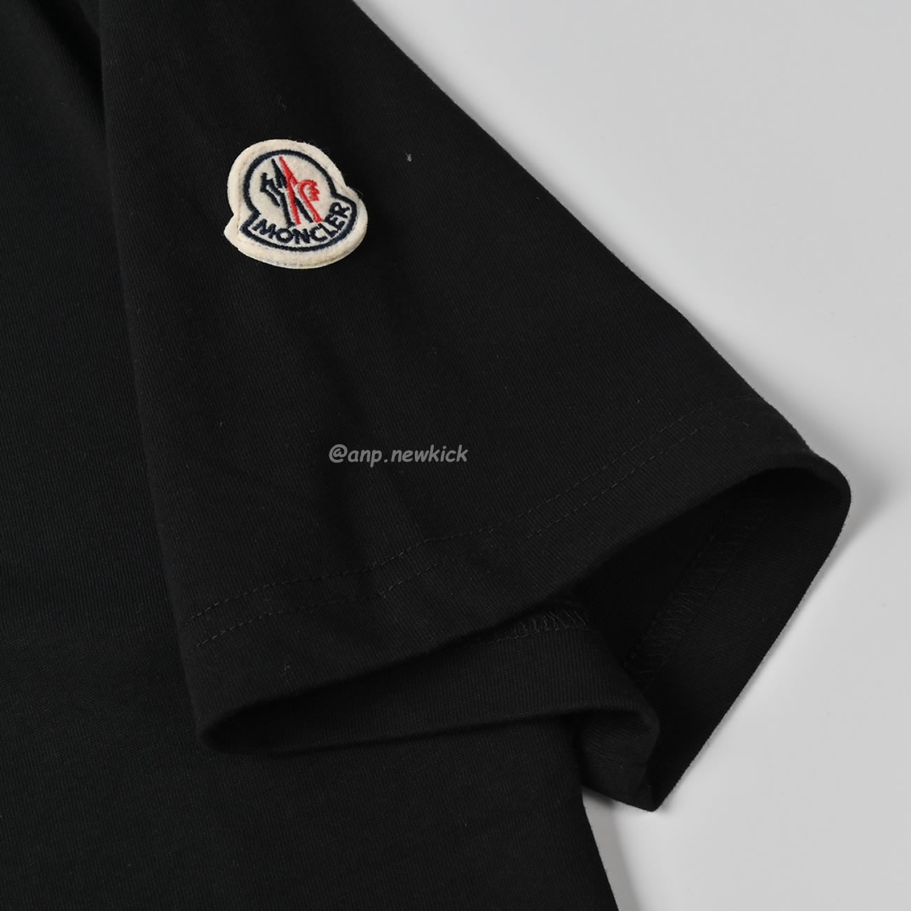 Moncler 24ss Mc Large Logo Short Sleeved T Shirt (4) - www.newkick.vip