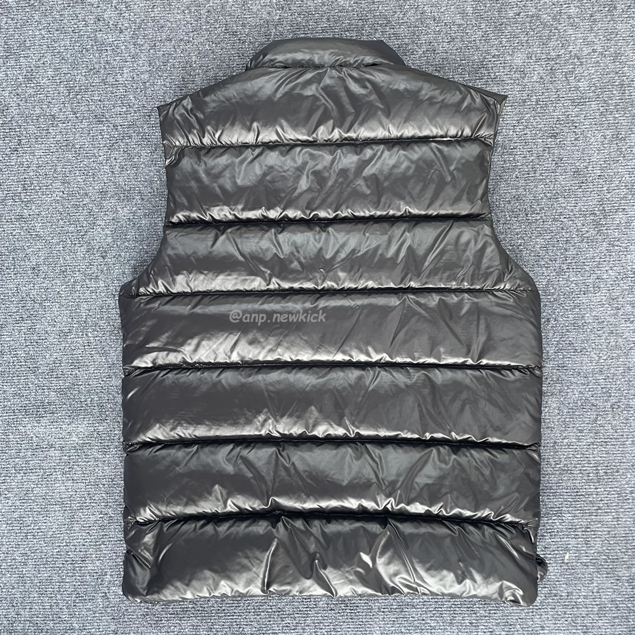 Moncler Tibb Down Gilet Black (6) - www.newkick.vip Moncler Tibb Down Gilet Black (6) - www.newkick.vip