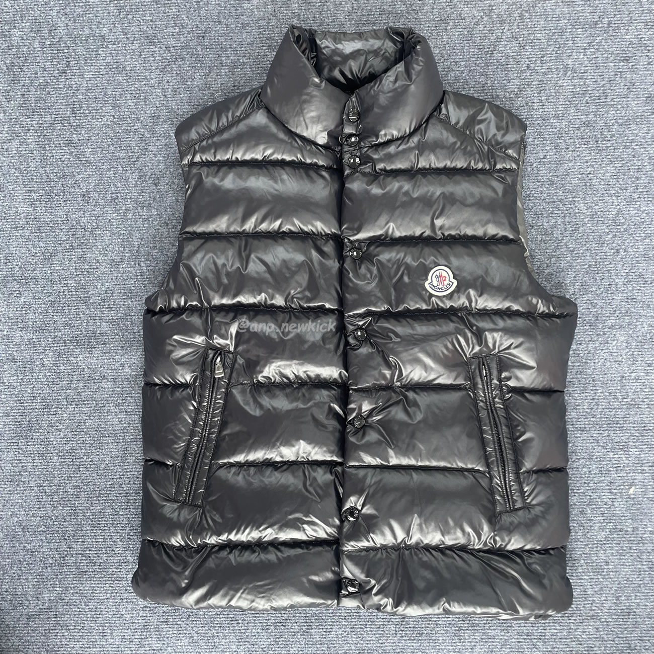 Moncler Tibb Down Gilet Black (7) - www.newkick.vip Moncler Tibb Down Gilet Black (7) - www.newkick.vip