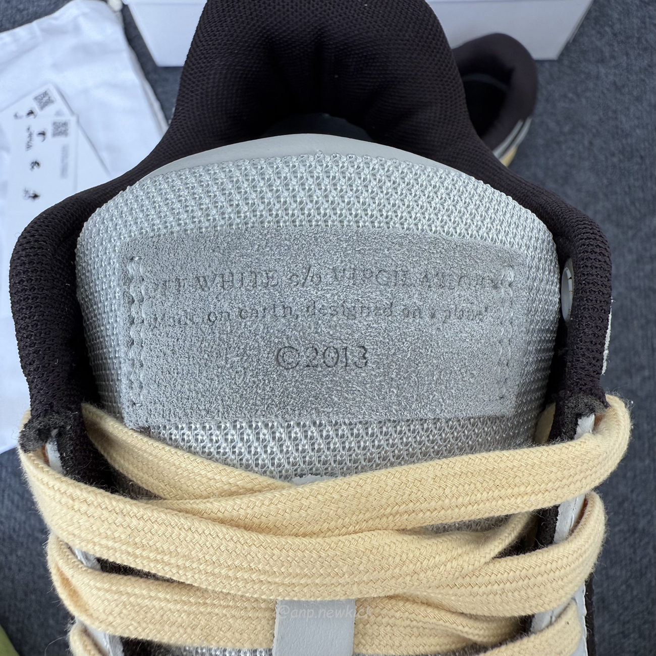 Off White Out Of Office Ooo Low Tops Light Grey Anthracite Omia189s24lea0110511 (3) - www.newkick.vip