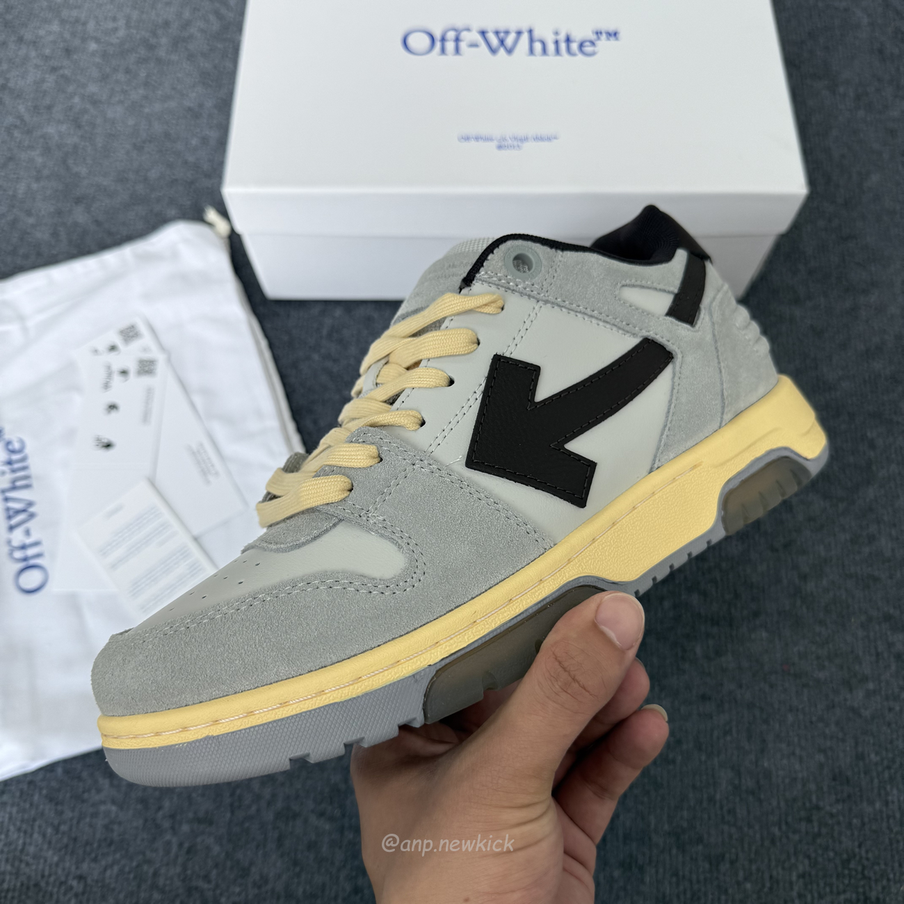 Off White Out Of Office Ooo Low Tops Light Grey Anthracite Omia189s24lea0110511 (6) - www.newkick.vip