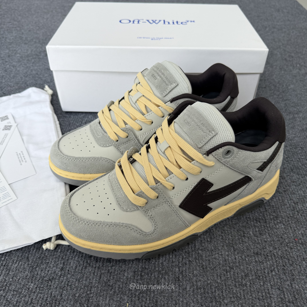 Off White Out Of Office Ooo Low Tops Light Grey Anthracite Omia189s24lea0110511 (8) - www.newkick.vip