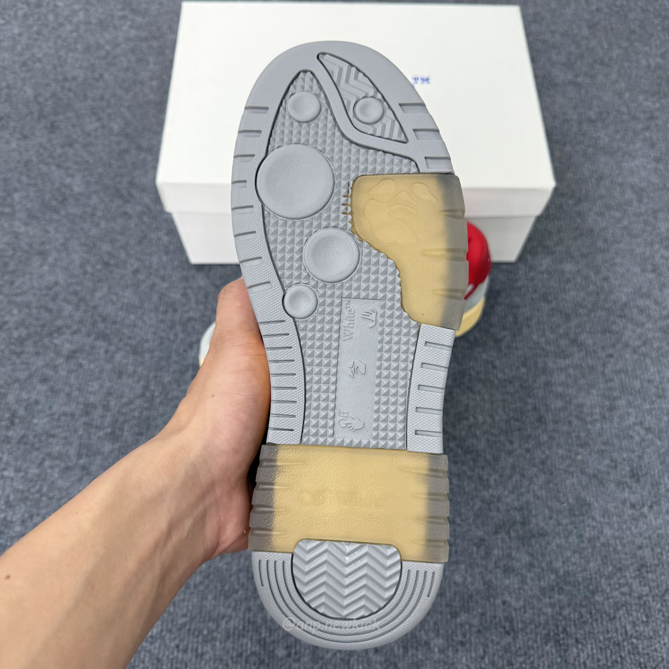 Off White Out Of Office Ooo Low Tops Light Grey Red Omia189s24lea0110525 (7) - www.newkick.vip