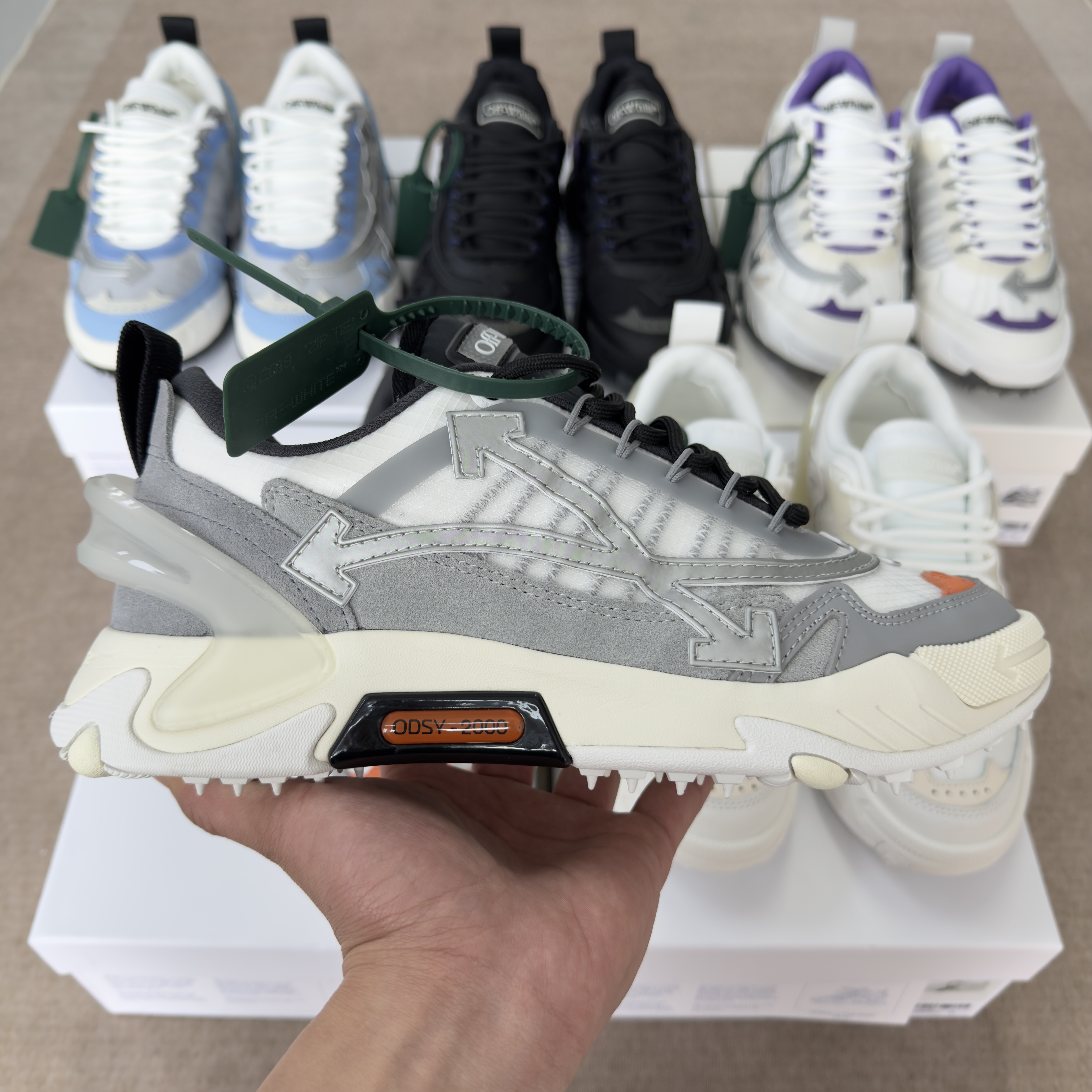 Off White Odsy 2000 (9) - www.newkick.vip Off White Odsy 2000 (9) - www.newkick.vip
