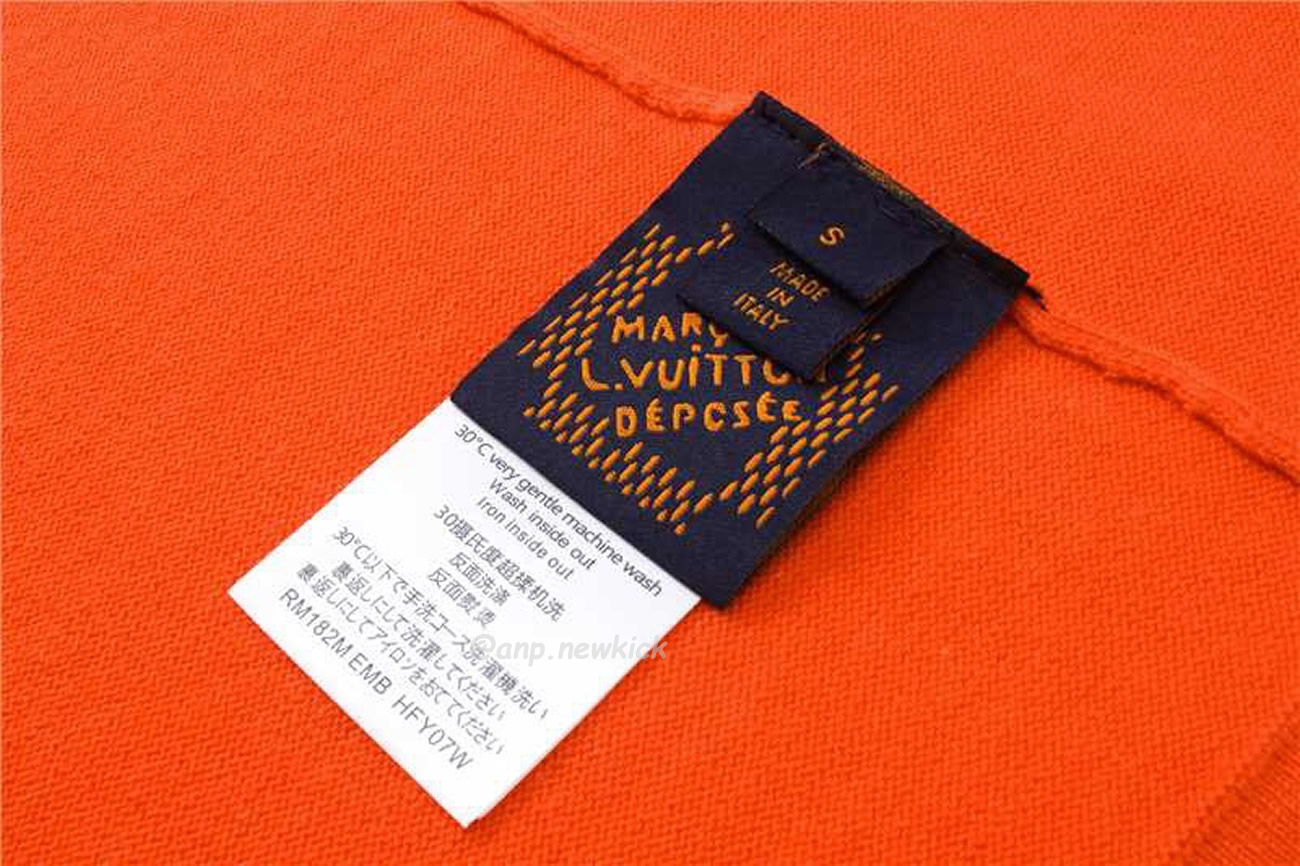 Louis Vuitton Short Sleeved Cotton Crewneck Orange Fw24 (5) - www.newkick.vip Louis Vuitton Short Sleeved Cotton Crewneck Orange Fw24 (5) - www.newkick.vip