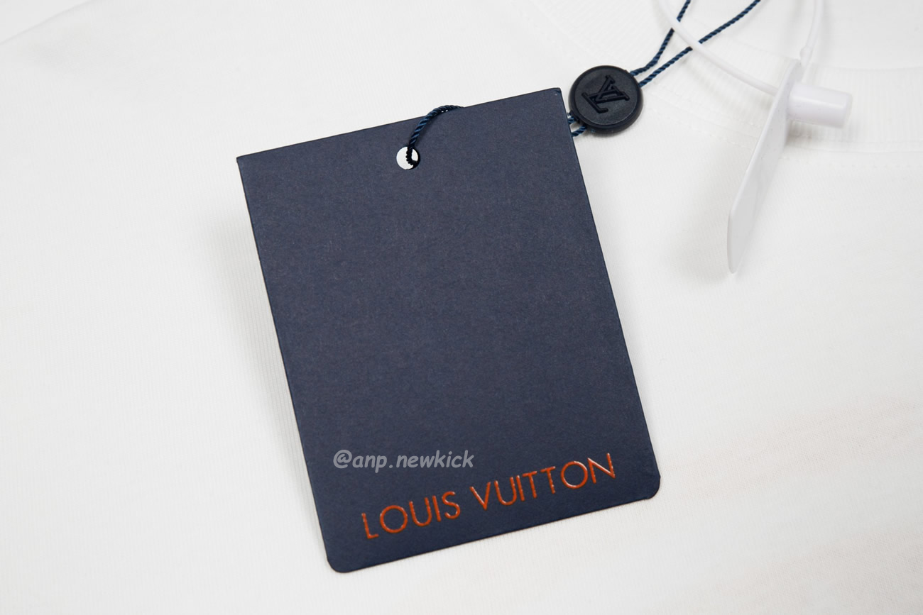 Louis Vuitton 24 Fw Pocket T Shirt (6) - www.newkick.vip Louis Vuitton 24 Fw Pocket T Shirt (6) - www.newkick.vip