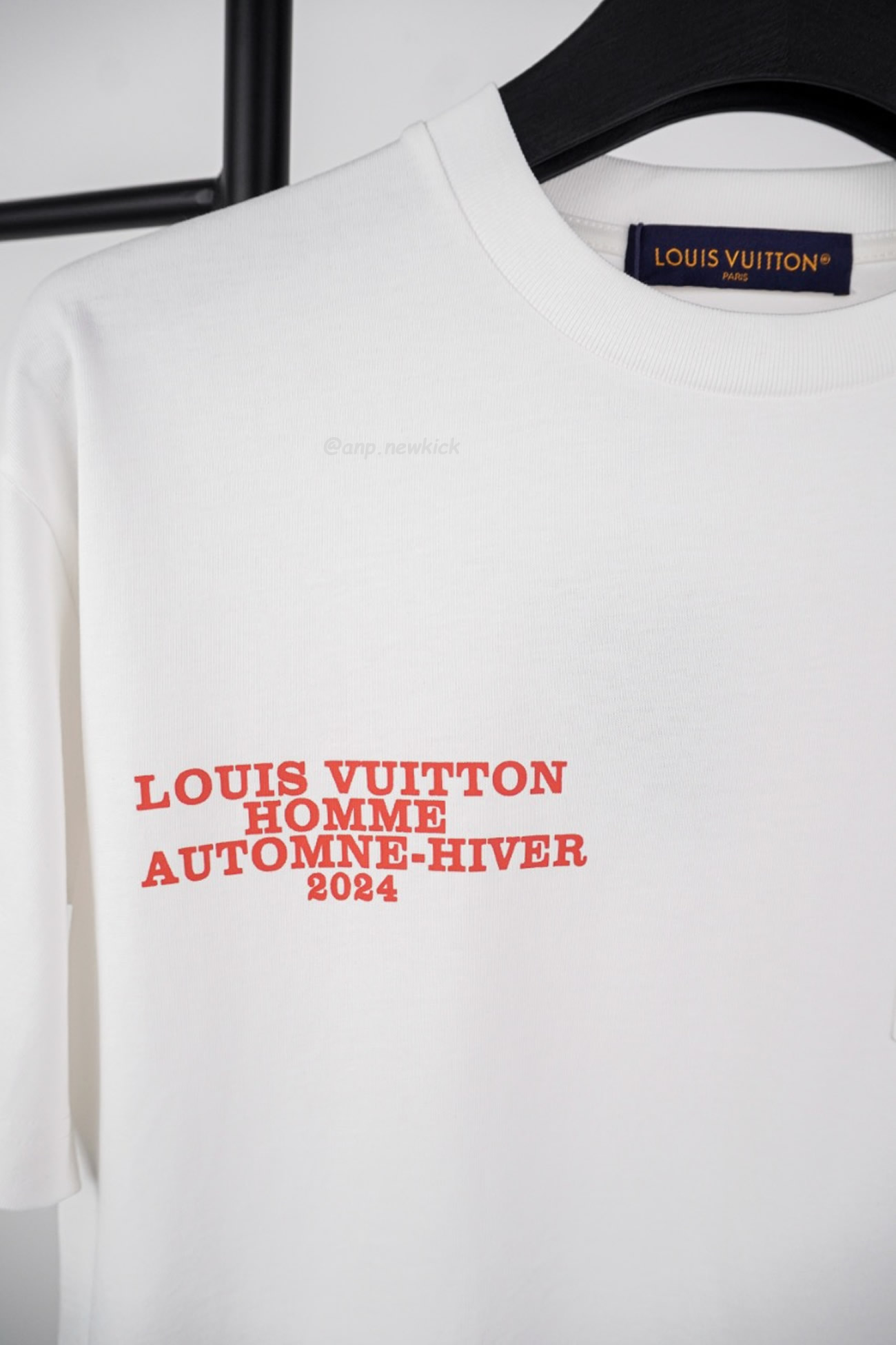 Louis Vuitton 24 Fw Pocket T Shirt (8) - www.newkick.vip Louis Vuitton 24 Fw Pocket T Shirt (8) - www.newkick.vip