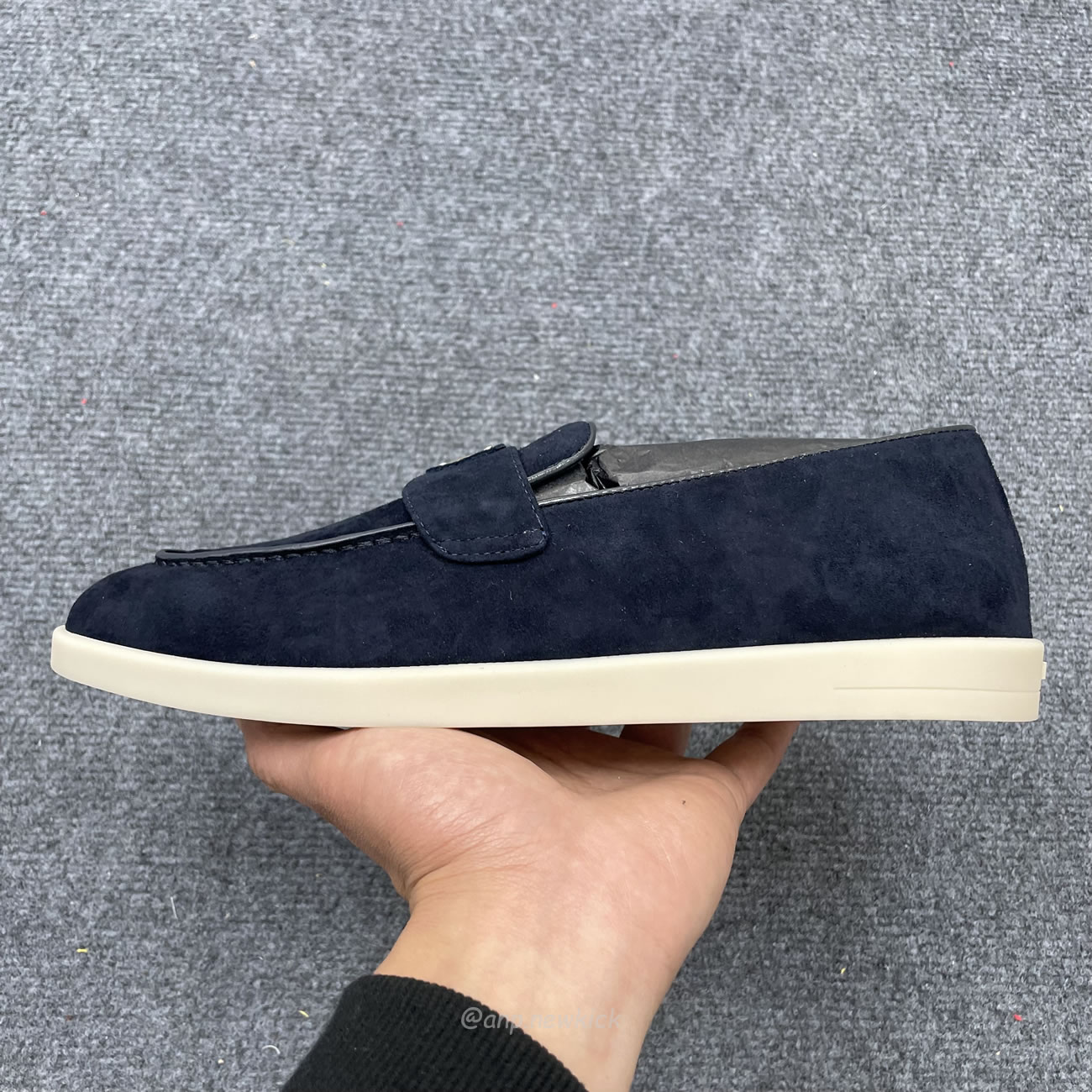 Prada Logo Suede Loafers (3) - www.newkick.vip Prada Logo Suede Loafers (3) - www.newkick.vip