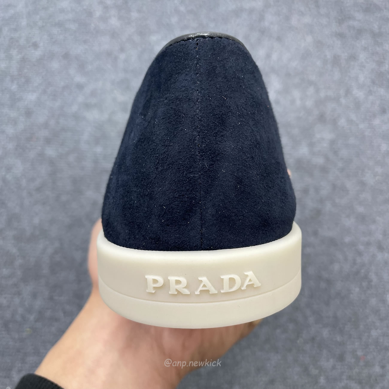 Prada Logo Suede Loafers (6) - www.newkick.vip Prada Logo Suede Loafers (6) - www.newkick.vip