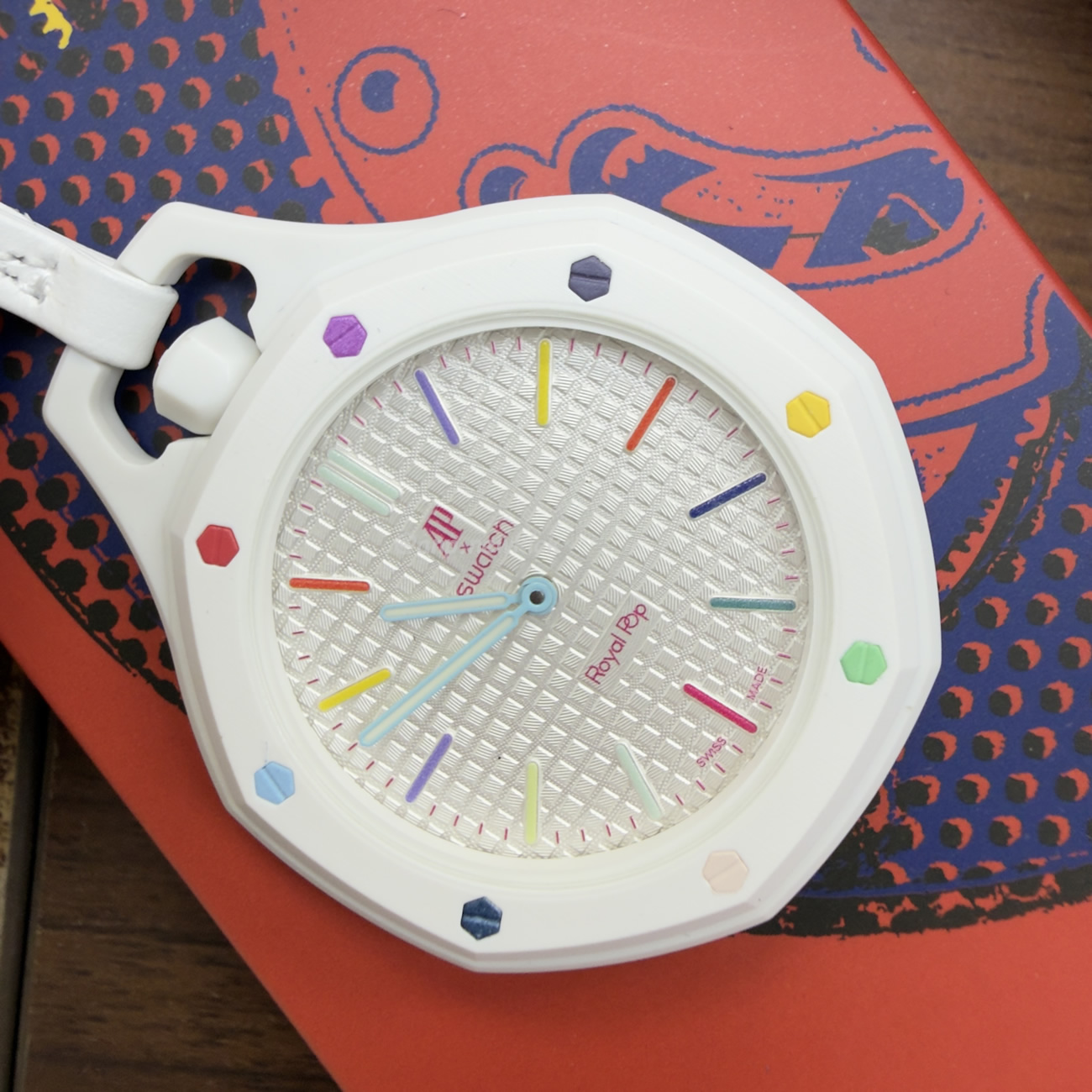 Audemars Piguet X Swatch Royal Pop Collection (25) - www.newkick.vip Audemars Piguet X Swatch Royal Pop Collection (25) - www.newkick.vip