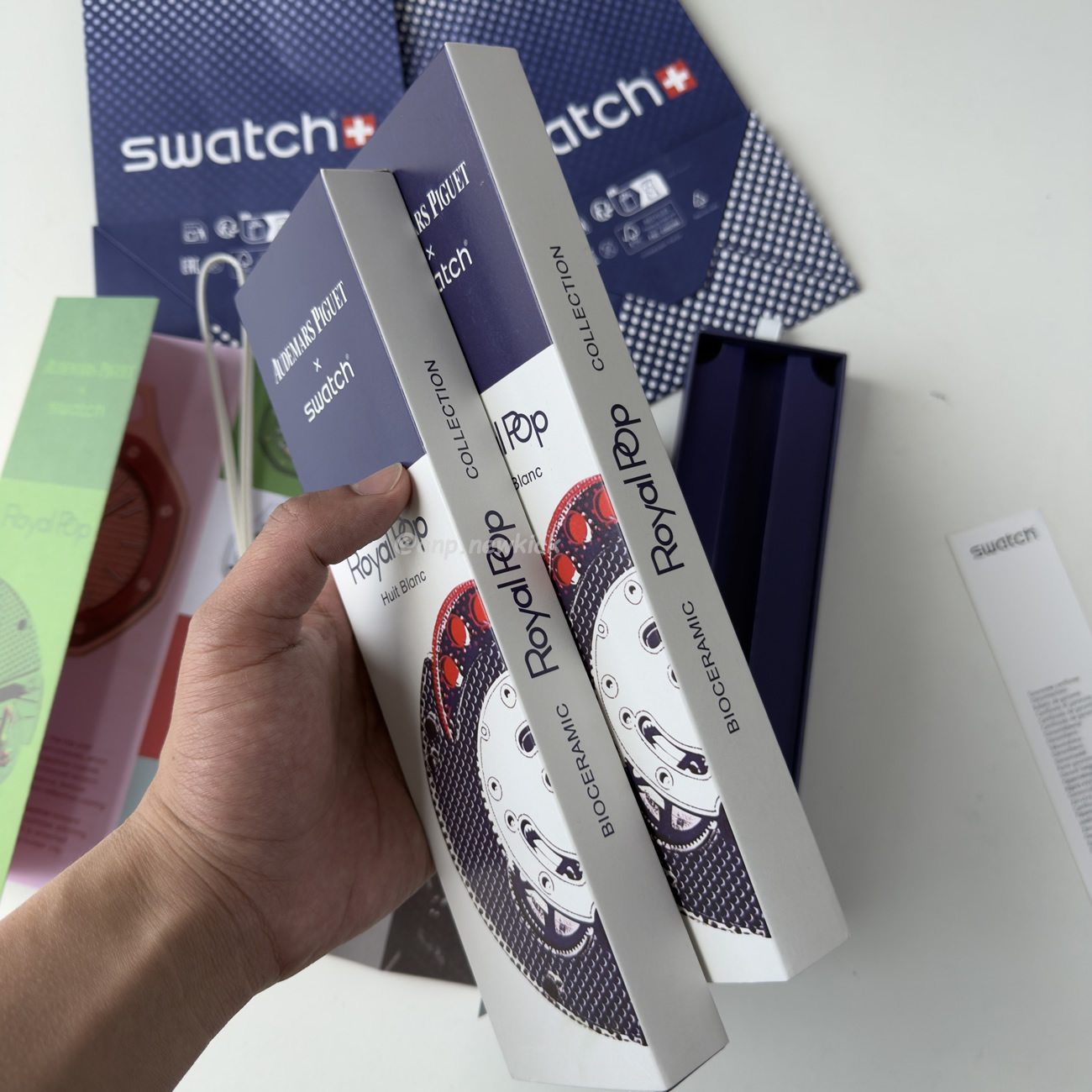 Audemars Piguet X Swatch Royal Pop Collection (4) - www.newkick.vip