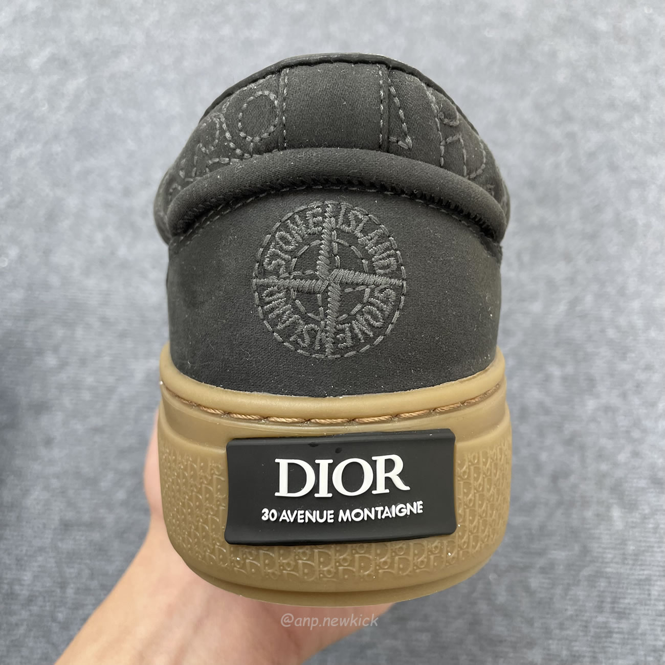 Dior X Stone Island B33 2024 Sneaker (2) - www.newkick.vip
