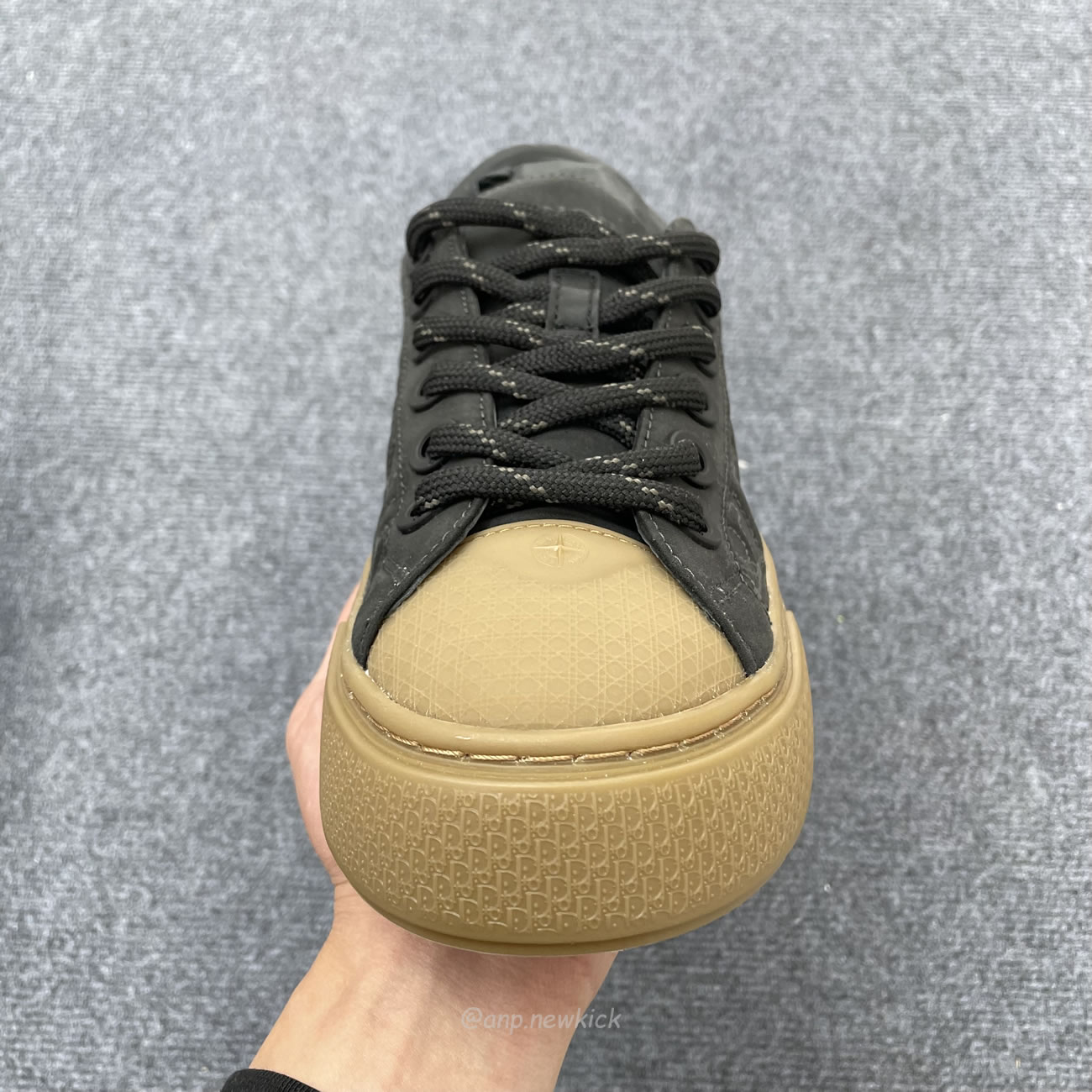 Dior X Stone Island B33 2024 Sneaker (8) - www.newkick.vip