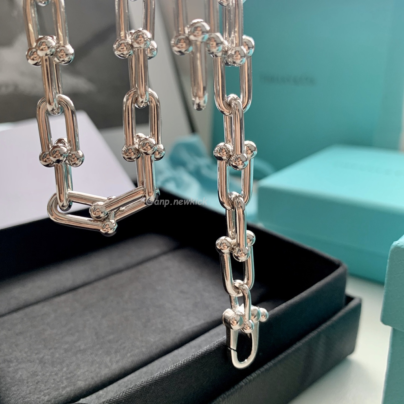 Tiffany Hardwear Gold Coarse Gradient Buckle Chain Necklace (3) - www.newkick.vip