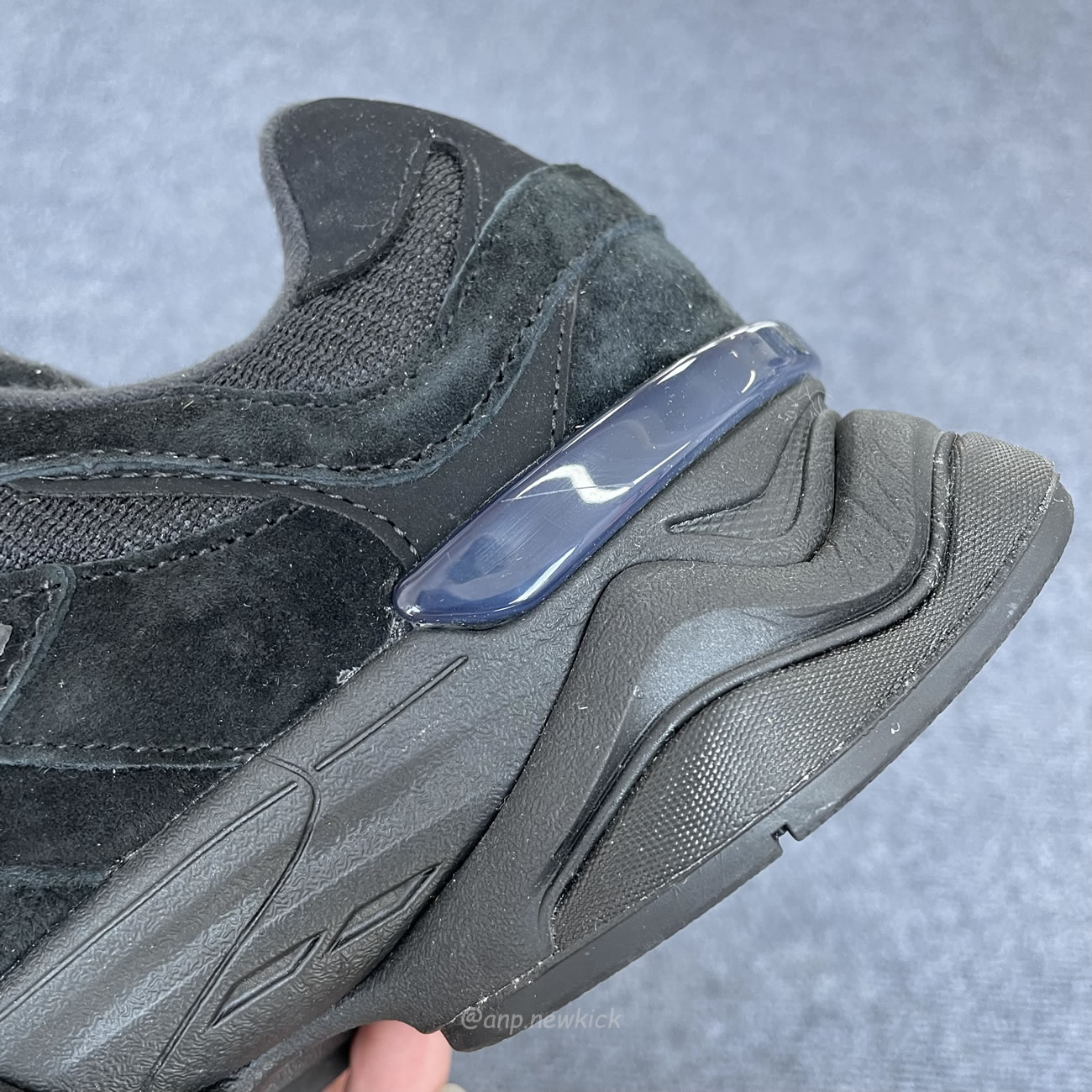 New Balance 9060 Triple Black U9060bpm (3) - www.newkick.vip