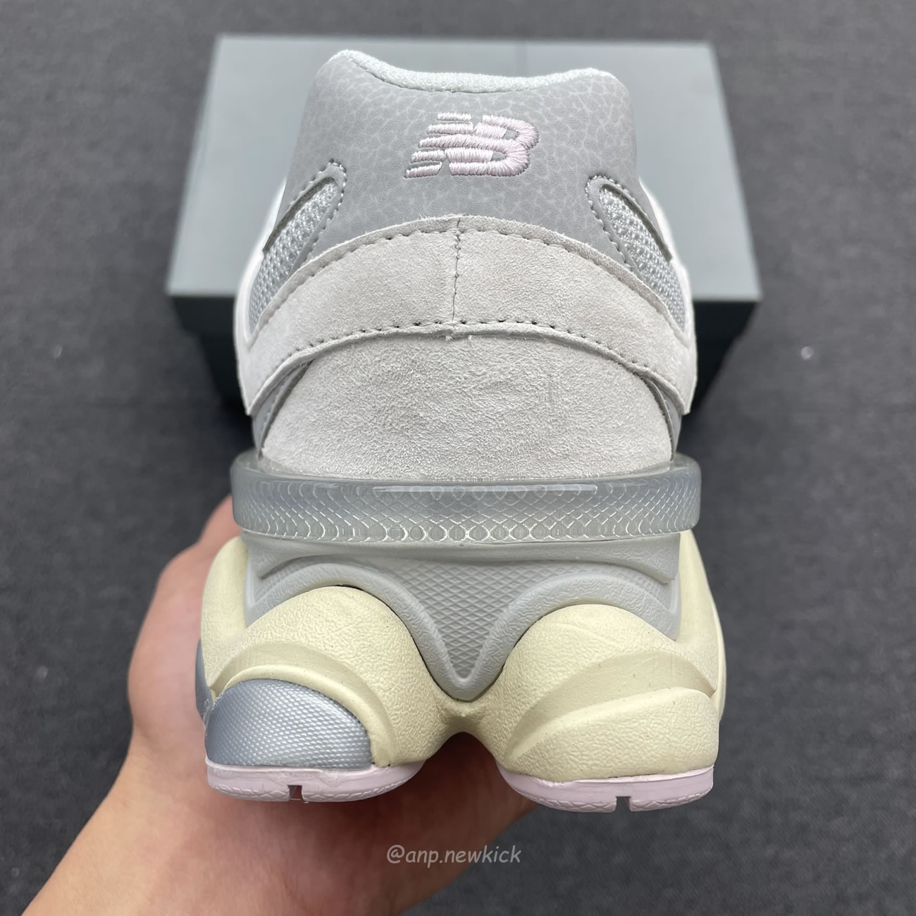 New Balance 9060 Grey Lilac U9060gm (9) - www.newkick.vip