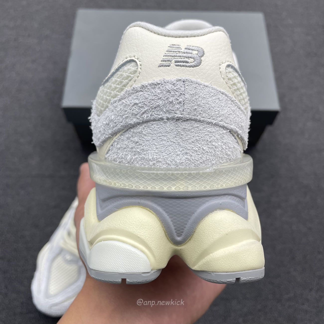 New Balance 9060 Quartz Grey Team Cream Sea Salt U9060hsa (7) - www.newkick.vip