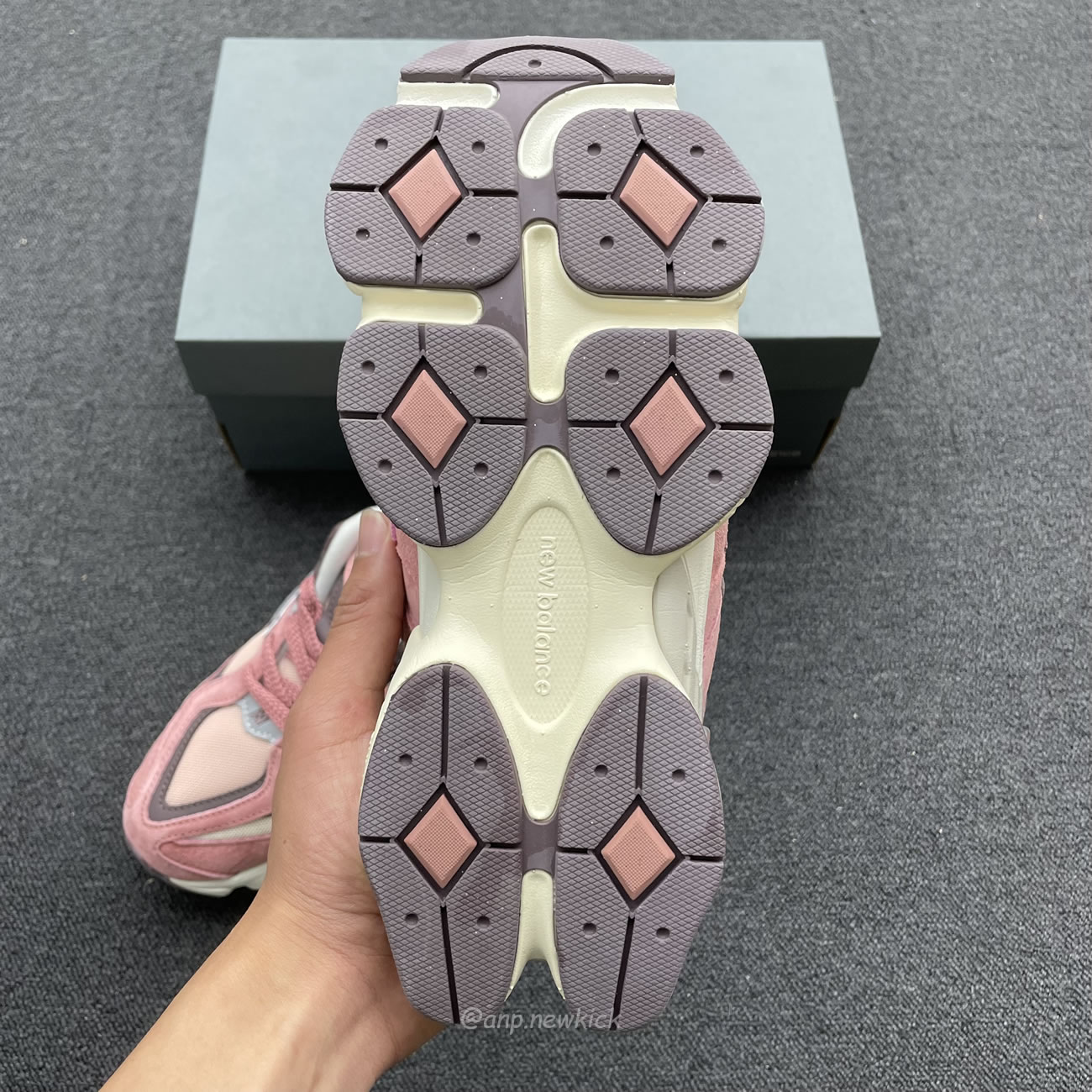 New Balance 9060 Cherry Blossom U9060tru (9) - www.newkick.vip