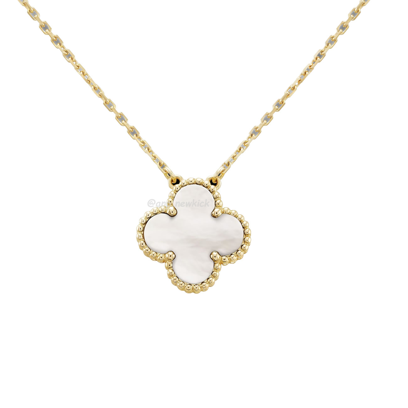 Van Cleef Arpels Vintage Alhambra Pendant (2) - www.newkick.vip