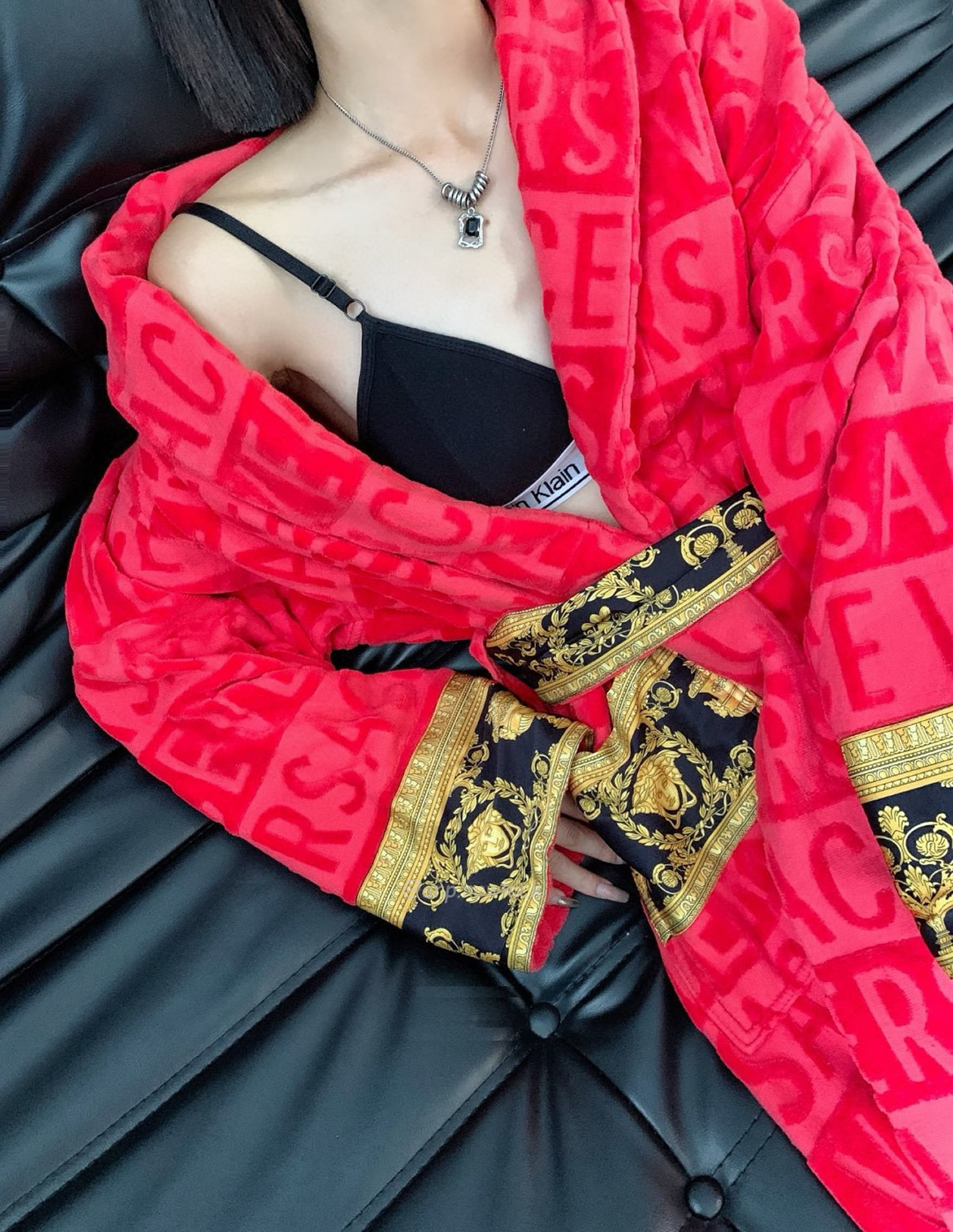 Versace Baroque Logo Jacquard Cotton Bathrobe (13) - www.newkick.vip Versace Baroque Logo Jacquard Cotton Bathrobe (13) - www.newkick.vip
