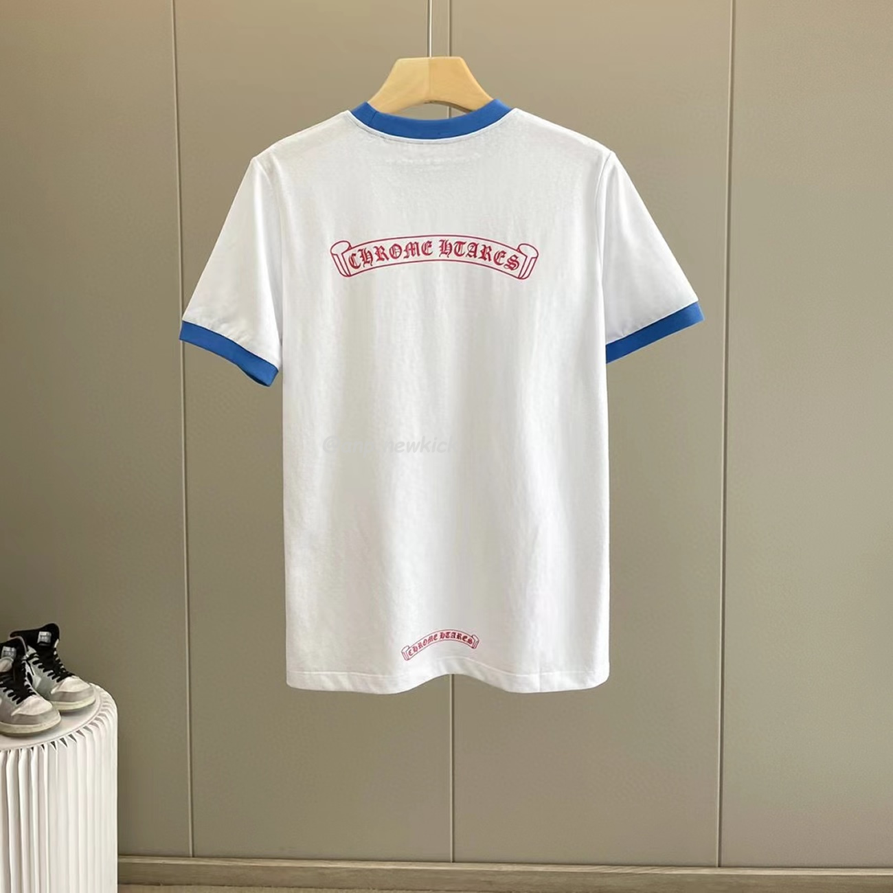 Chrome Hearts Horseshoe Logo Vintage White Short Sleeve Tee (3) - www.newkick.vip