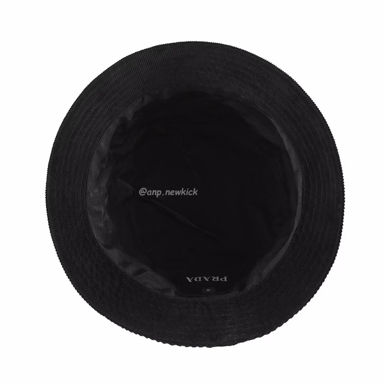 Prada Wide Brimmed Hats (11) - www.newkick.vip Prada Wide Brimmed Hats (11) - www.newkick.vip