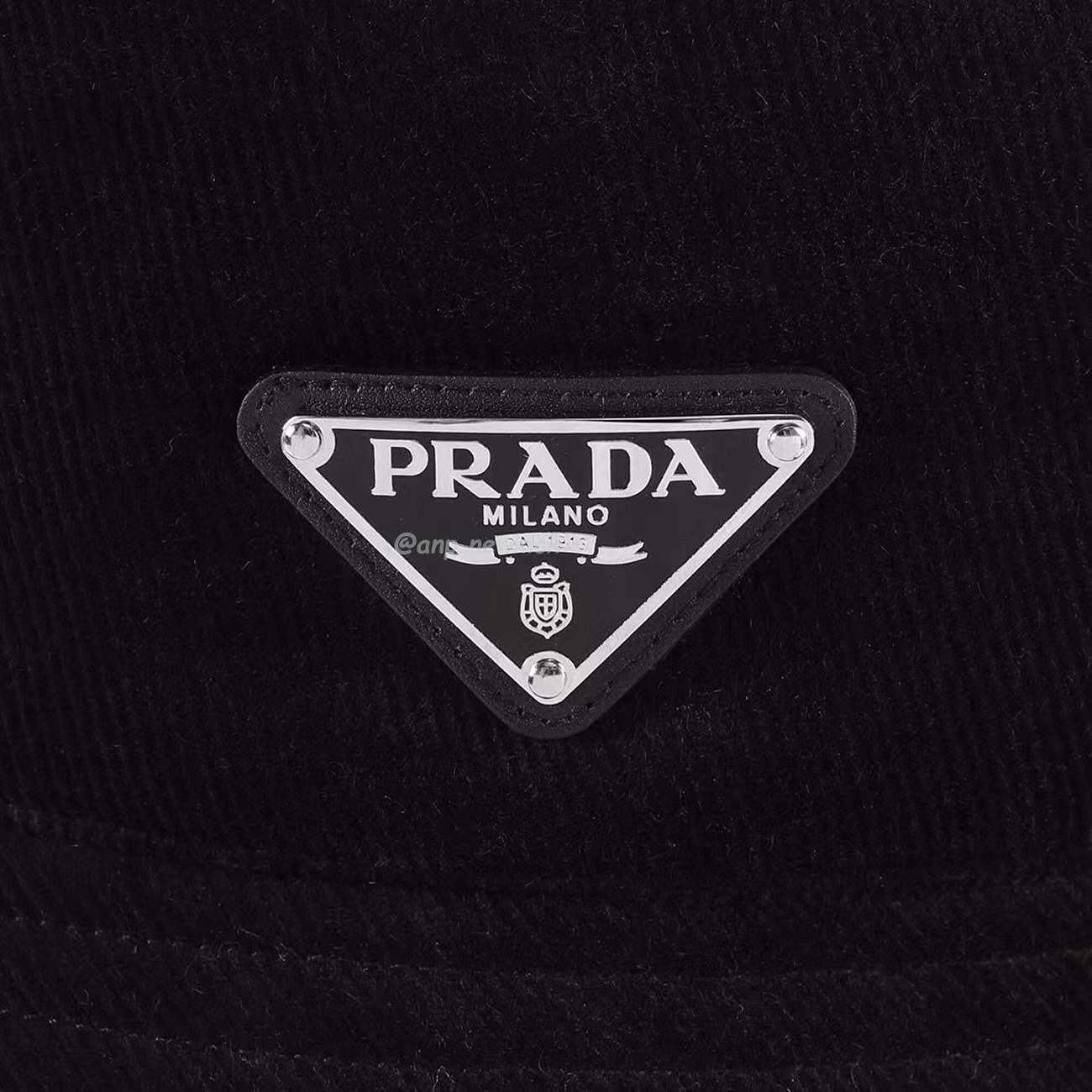 Prada Wide Brimmed Hats (5) - www.newkick.vip Prada Wide Brimmed Hats (5) - www.newkick.vip