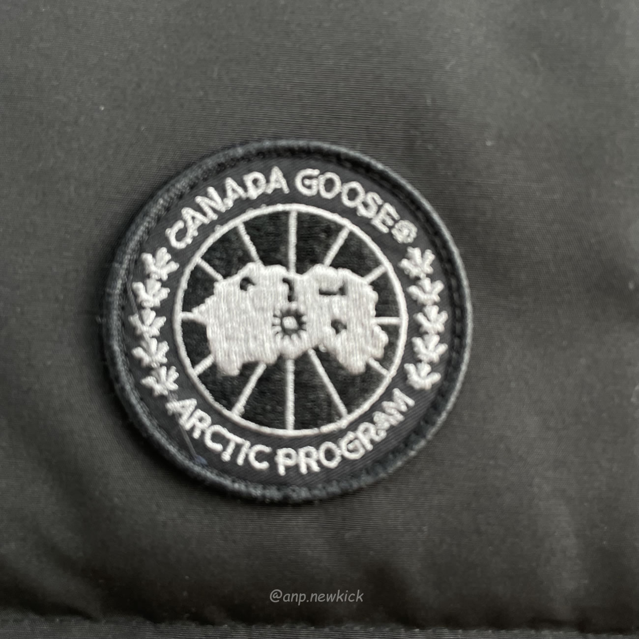 Canada Goose Garson Wool Vest Black (7) - www.newkick.vip Canada Goose Garson Wool Vest Black (7) - www.newkick.vip