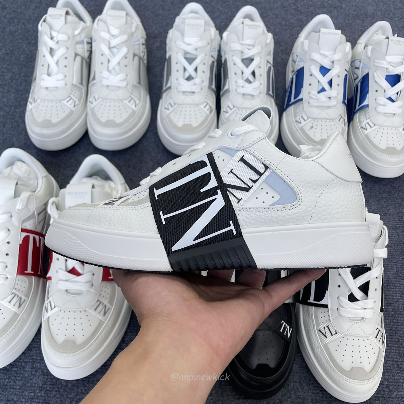 Valentino Garavani Vl7n Sneaker Low Top White Black Grey Red Blue Ys0c58wrq 24p (12) - www.newkick.vip