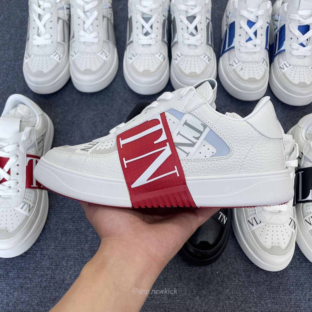 Valentino Garavani Vl7n Sneaker Low Top White Black Grey Red Blue Ys0c58wrq 24p (15) - www.newkick.vip