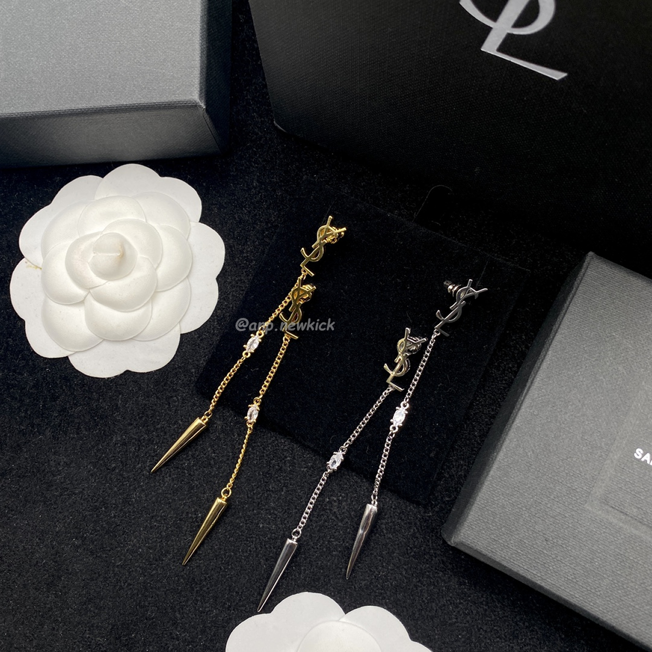 Saint Laurent Ysl Earrings 3 (2) - www.newkick.vip Saint Laurent Ysl Earrings 3 (2) - www.newkick.vip
