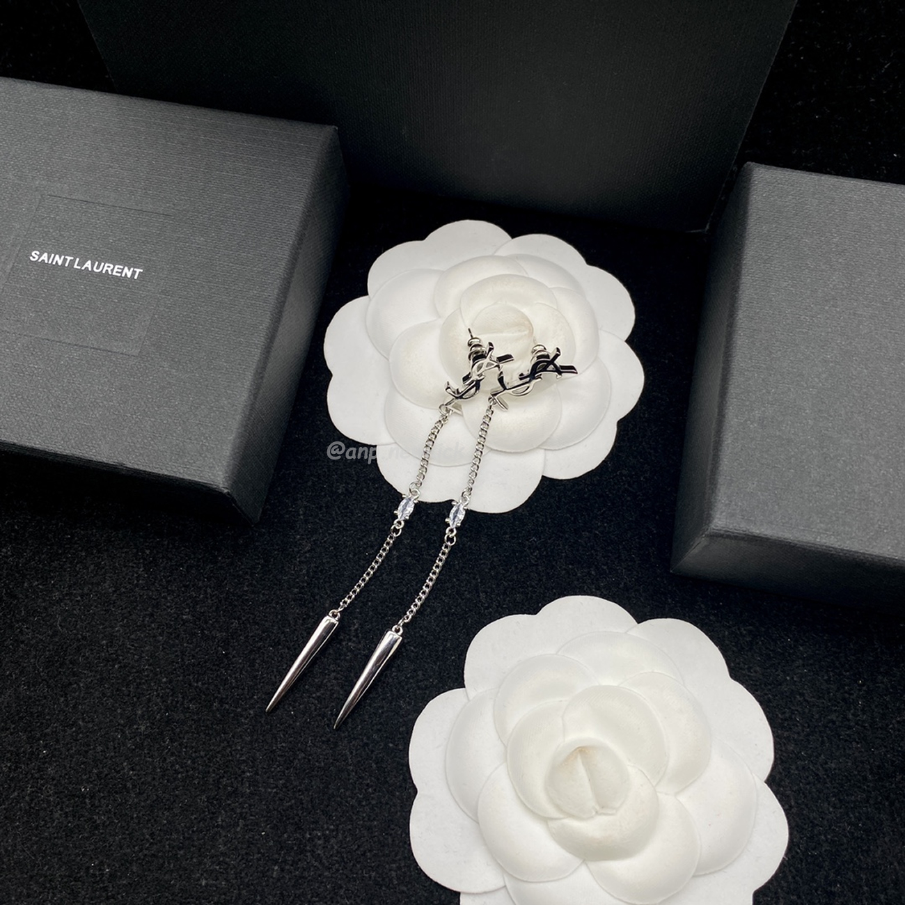 Saint Laurent Ysl Earrings 3 (3) - www.newkick.vip Saint Laurent Ysl Earrings 3 (3) - www.newkick.vip