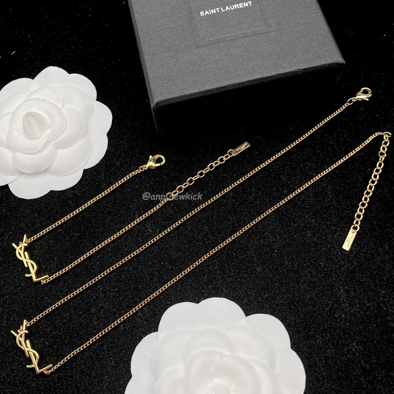 Saint Laurent Necklace Bracelet Suit (1) - www.newkick.vip Saint Laurent Necklace Bracelet Suit (1) - www.newkick.vip