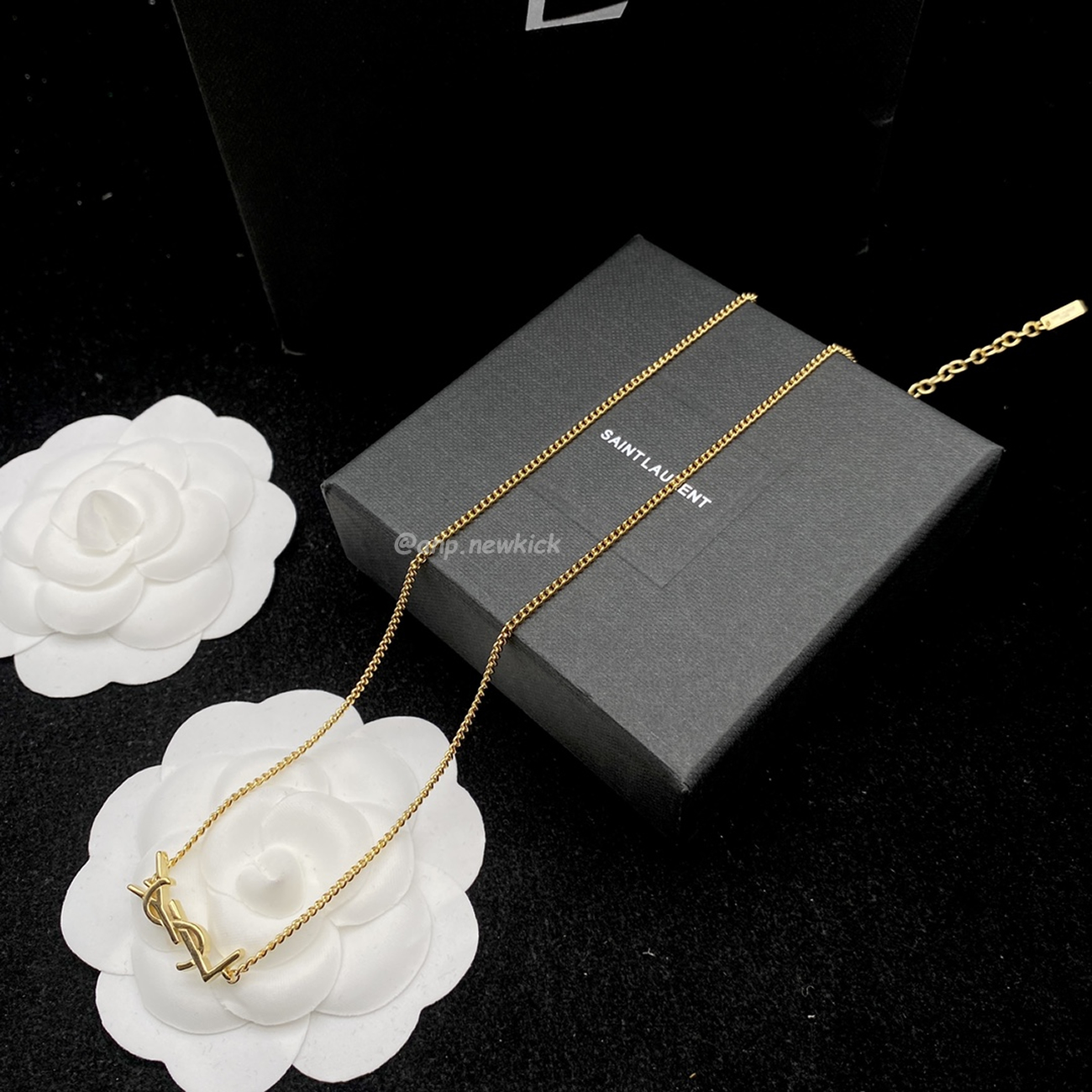 Saint Laurent Necklace Bracelet Suit (3) - www.newkick.vip Saint Laurent Necklace Bracelet Suit (3) - www.newkick.vip