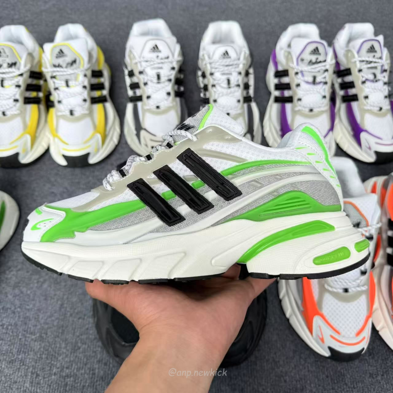 Adidas Adistar Jellyfish (16) - www.newkick.vip Adidas Adistar Jellyfish (16) - www.newkick.vip