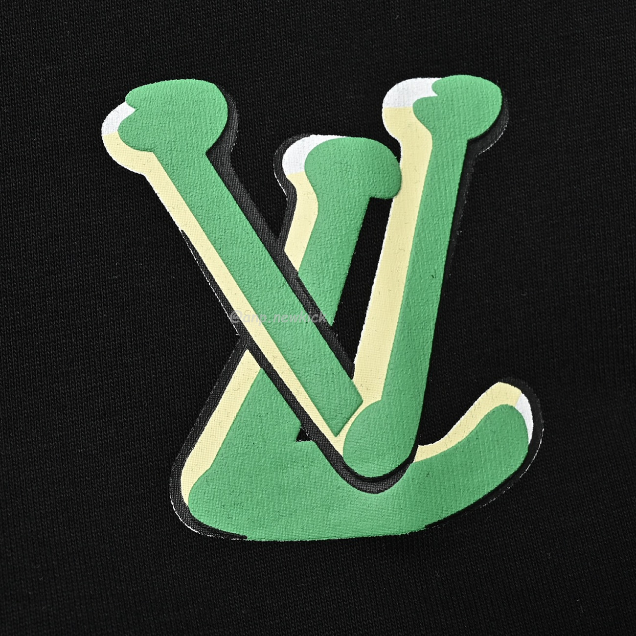 Louisviutton 2024ss Colorful Letter Logo On Back Printed Short Sleeved T Shirt (7) - www.newkick.vip Louisviutton 2024ss Colorful Letter Logo On Back Printed Short Sleeved T Shirt (7) - www.newkick.vip