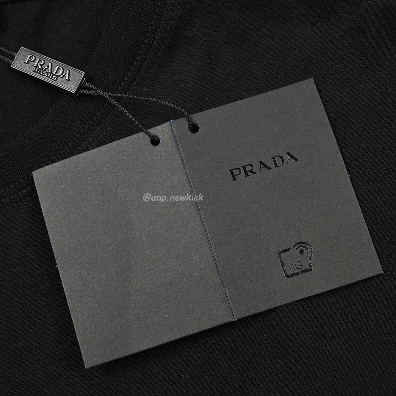 Prada Raised Logo Round Neck T Shirt (9) - www.newkick.vip Prada Raised Logo Round Neck T Shirt (9) - www.newkick.vip