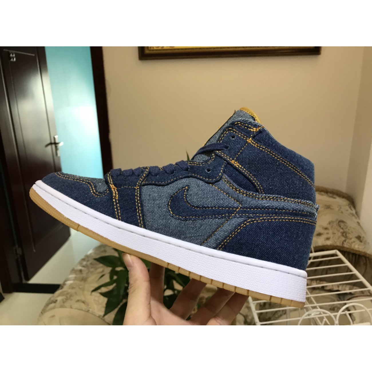 Levis x Air Jordan 1 AJ1 AO2571-401