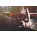 Air Jordan 1 "Crimson Tint" Hyper Pink And Black 555088-081