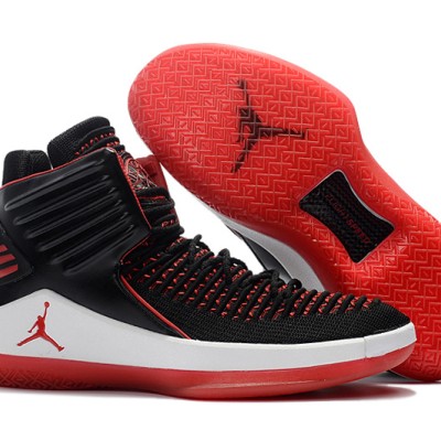 Air Jordan 32 XXXII Black/White/Red